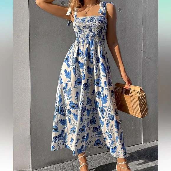 Women's Floral Print Tie Strap Square Neck Ruffle Boho Maxi Dress - Picture 1 of 7